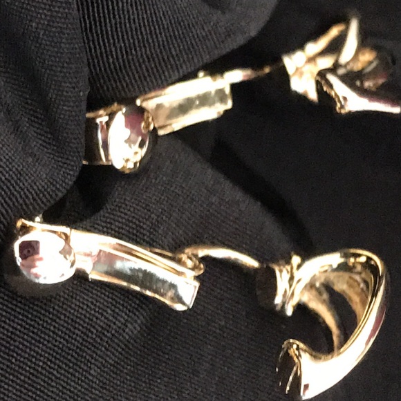 Beautiful Vintage Signed Napier Screwback Clip On Earrings, Gold Tone - Picture 8 of 8
